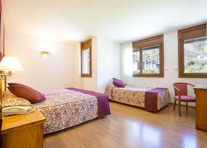 Eth Solan & 3* فييليا