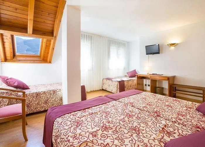 Eth Solan & Otel